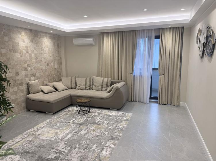 Inchiriez apartament 3 camere - 3