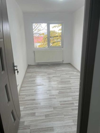Apartament curat și îngrijit, zonă accesibilă - 6