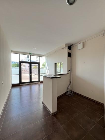 Spatiu comercial\birouri in cladire noua - 10