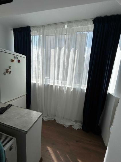 Inchiriez Garsoniera Tractorul - 2