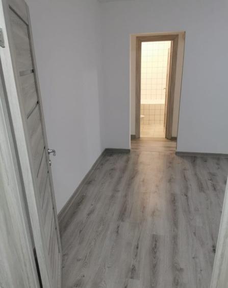Apartament 3 camere, zona Grivitei, renovat recent. PROPRIETAR - 2