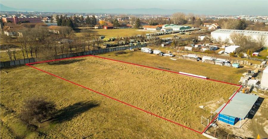 Teren intravilan, pe 3.500 mp, pozitie apreciabila, Grivitei - 2