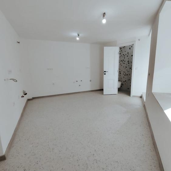 Afacere la cheie de vanzare in centrul Sibiului –34 mp - 1