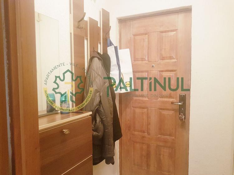 Garsoniera et.1 Semaforului - 6