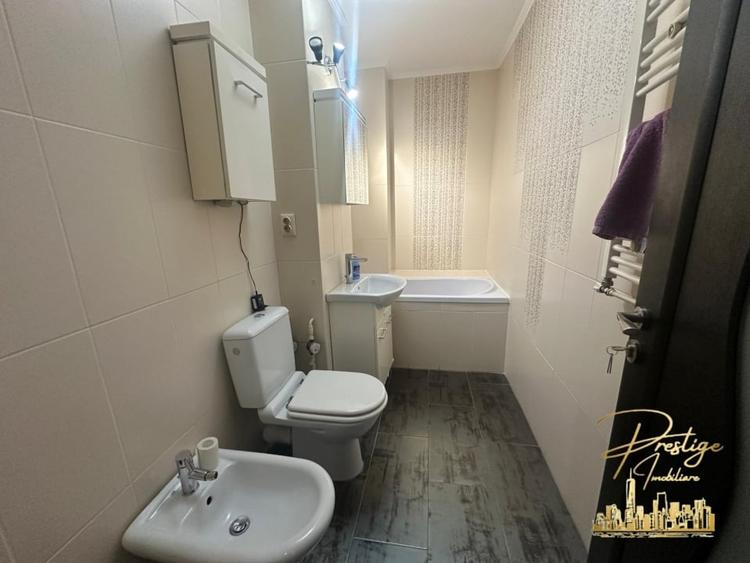 Apartament cu 3 camere modern de inchiriat in zona Rogerius - Oradea - 14