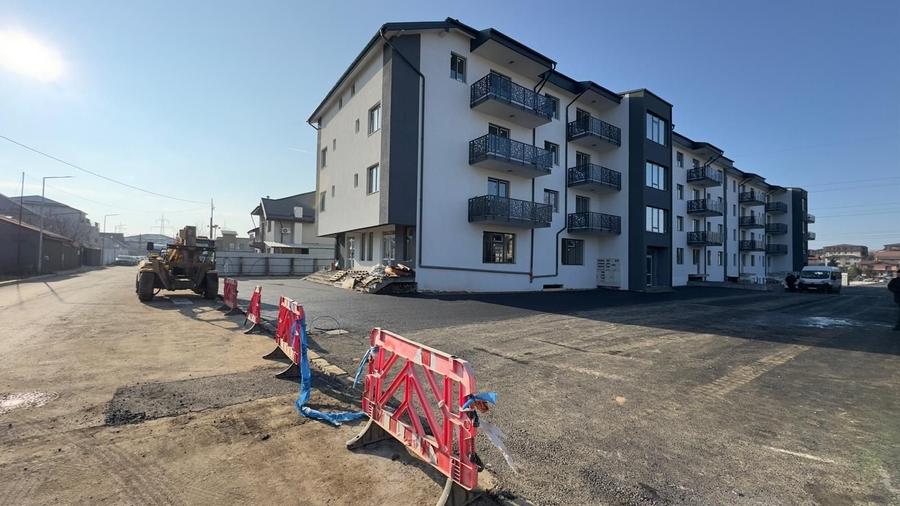 AP. 2 CAMERE BLOC NOU, DECOMANDAT, STATIE STB, PARCARE, COMISION 0% - 4