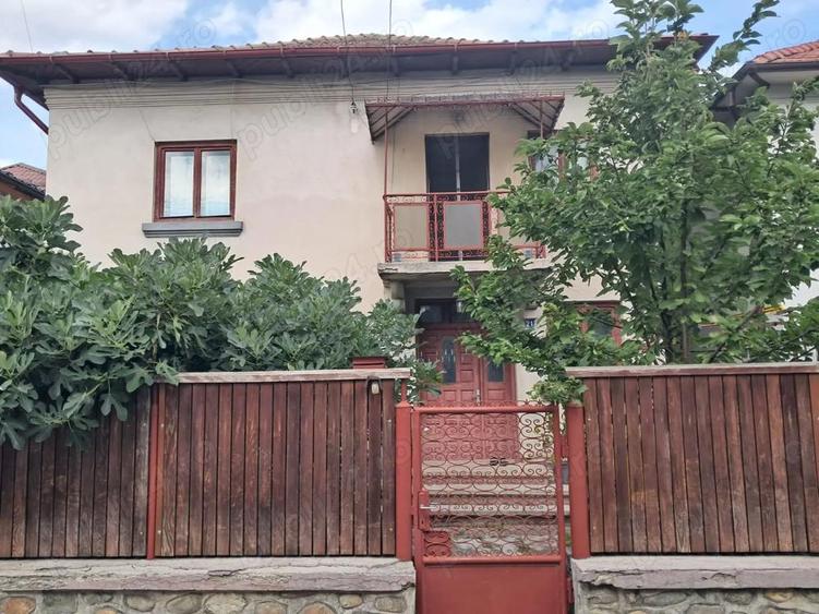Casa de vanzare in Curtea de Arge? - 1