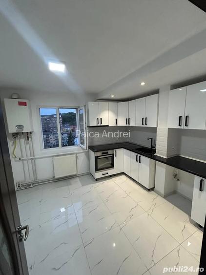 Apartament 3 camere semidecomandat Micro 3 Apartament 3 camere semidecomandat Micro 3