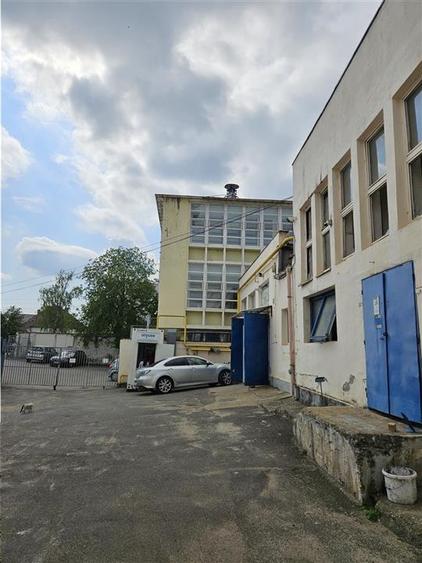 Proprietate Industriala - 4000 mp - Productie - Office - 25