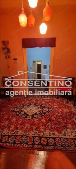 Se vinde imobil-casa in zona Prutului - 1