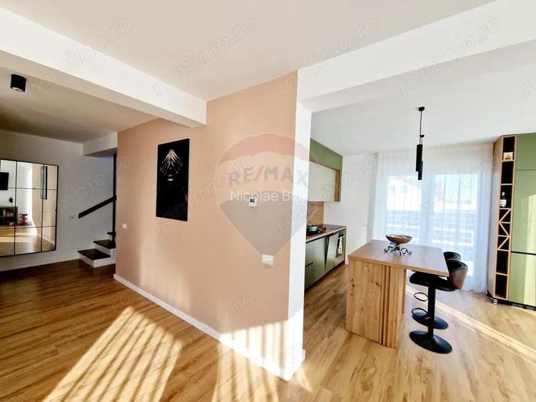 Casa / Vila cu 4 camere de vanzare in zona Sud Casa / Vila cu 4 camere de vanzare in zona Sud