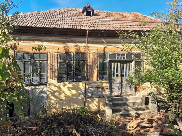 Vand casa ?i teren in comuna Leu, jude?ul Dolj - 2