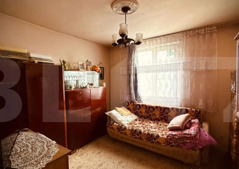 Apartament cu 3 camere si balcon, decoamandat, spatios si ca - 11