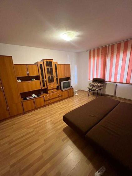 Apart 1 camera Complexul Studentesc - 4