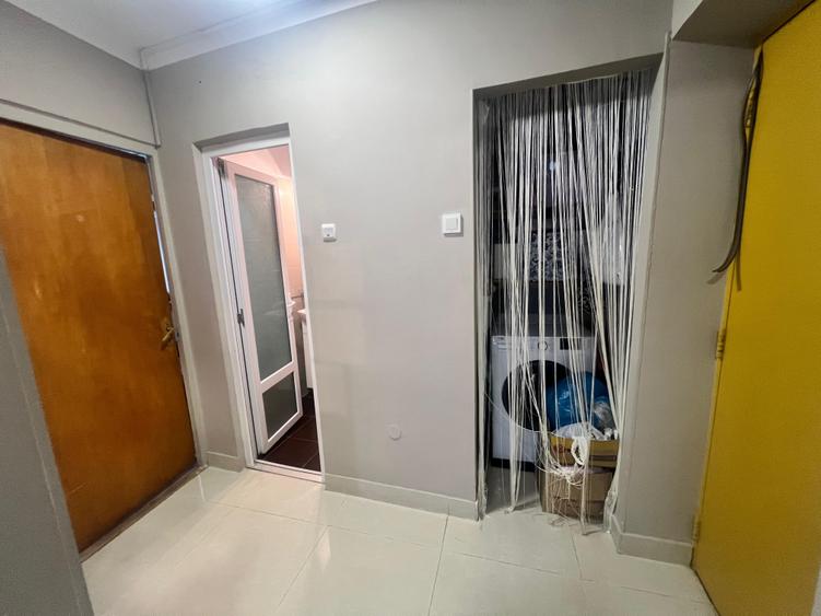 Centru apartament 3 camere renovat etajul 1 vedere stradala - 10