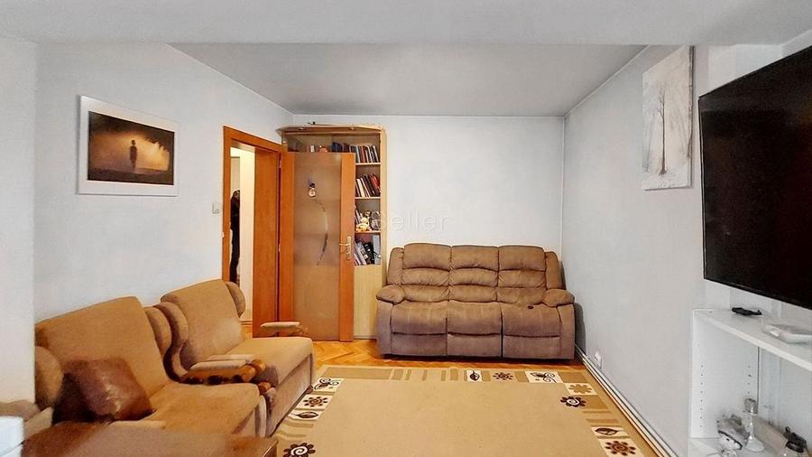 Proximitate imediata fata de mijloacele de transport in comun - 1