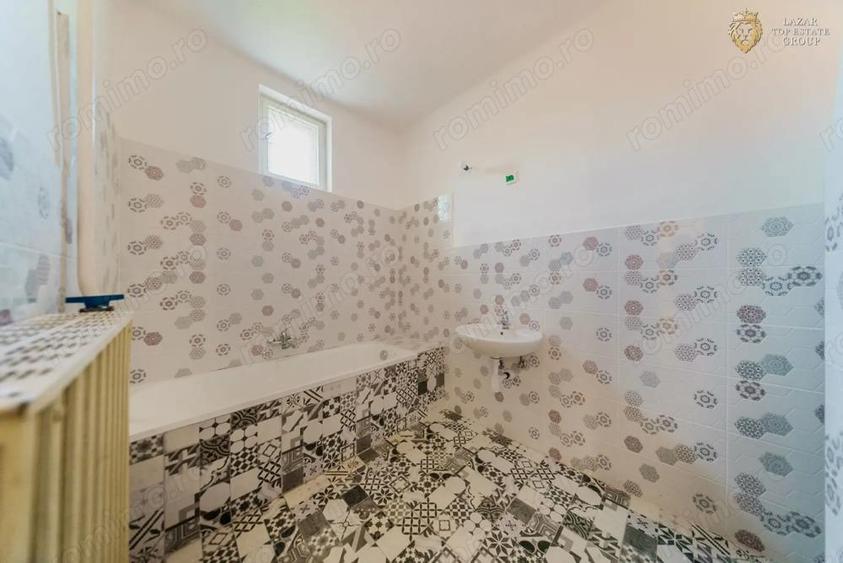 Casa 4 camere de Vanzare - 32