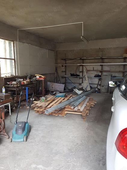 Casa mare de vanzare in Calea Sagului - 6