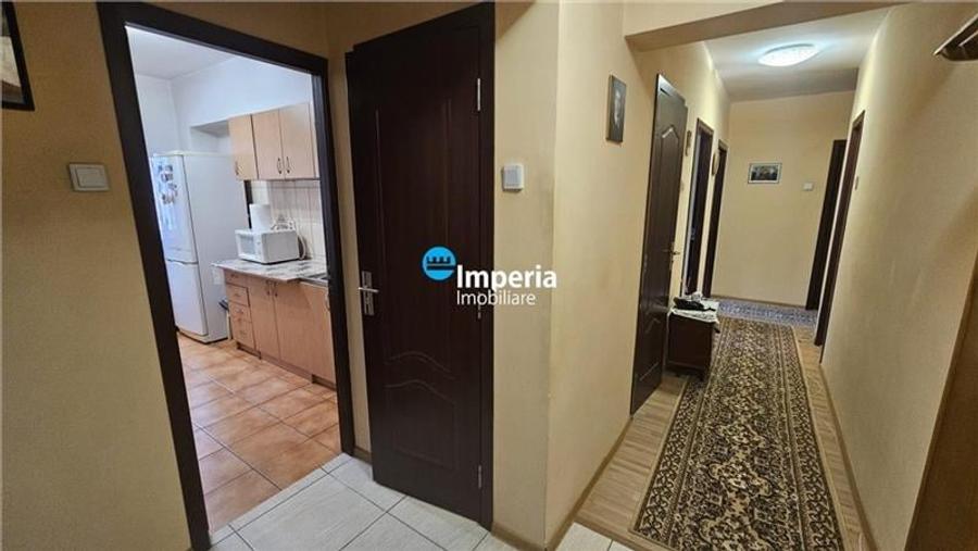 Apartament 4 camere de vanzare in Iasi  zona Dacia, etaj 2 - 7