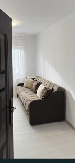 Garsoniera  renovata - modernă- langa Coresi  Mall - 5