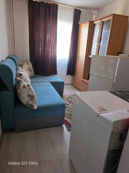 Vând garsoniera , zona Uta - 2