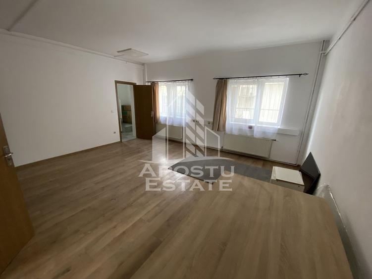 Casa cu 5 camere , zona Balcescu - 10