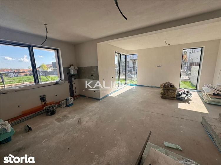 Casă cu 4 camere cu Teren 175 Mp în Bună Ziua