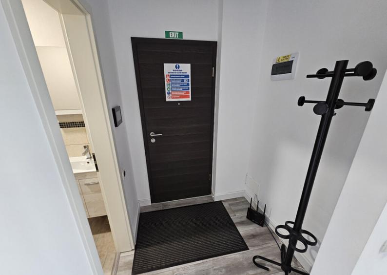 Spatiu Birouri 3 camere Calea Dumbravii bloc nou - 1