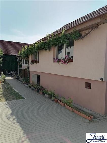 Casa 3 camere, Calnic - 1