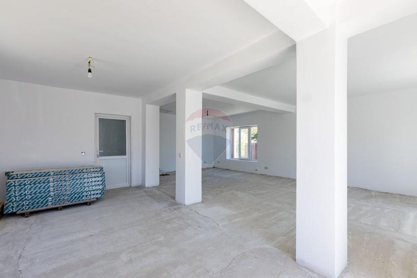 Spatiu comercial 58 mp utili de inchiriat, zona Calea Barladului - 6