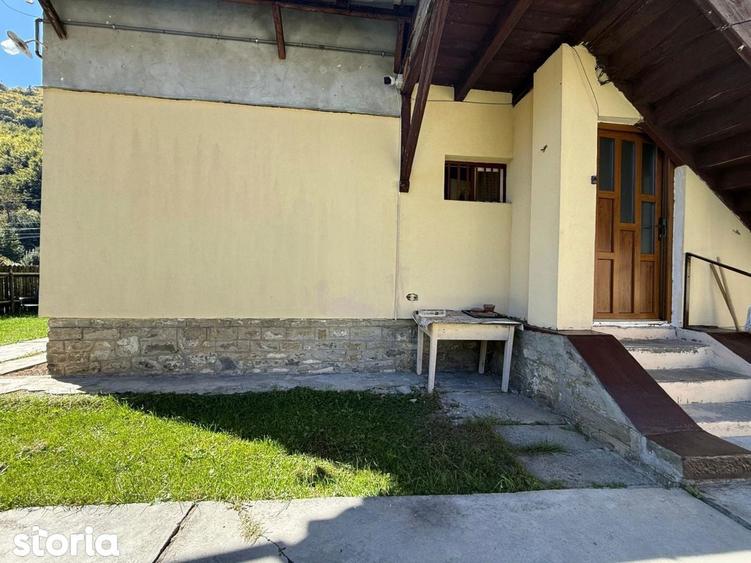 Apartament central cu 3 camere in Sinaia - 2