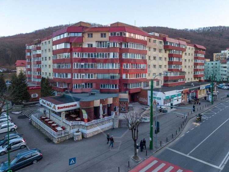 Garsonieră de vânzare mobilată și utilată Răcădău - Brașov - 15