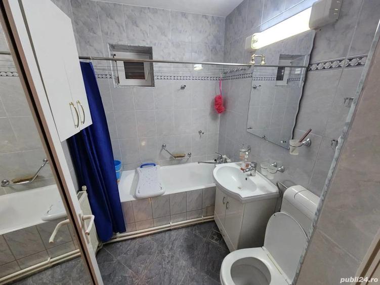 Apartament cu 3 camere decomandat central ZONA CATEDRALEI - 7