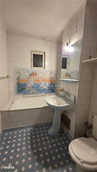 Apartament cu 2 camere decomandat în Malu Mare