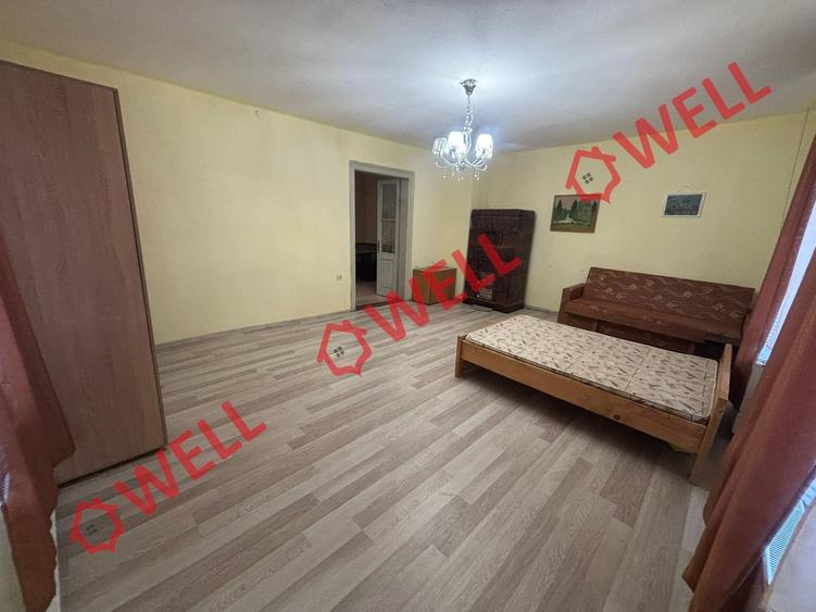 Casă cu 2 camere cu Teren 456 Mp în Central