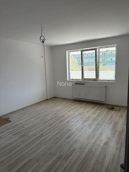 Apartament 2 Camere metrou Aparatorii Patriei bloc nou