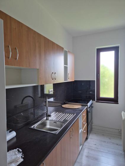 3 camere in Bragadiru, curte, parcare. - 1