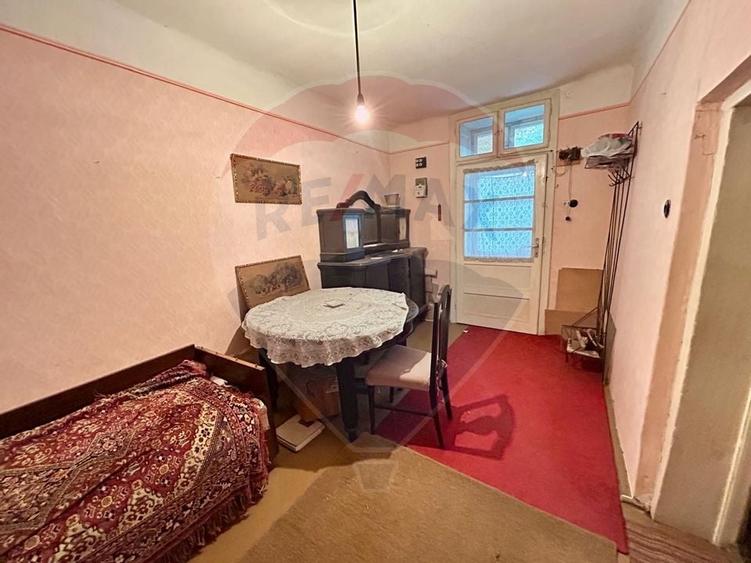 Casa de vanzare cu teren de 356 mp in Salonta - 4