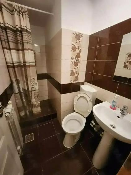 Inchiriez garsoniera - 3