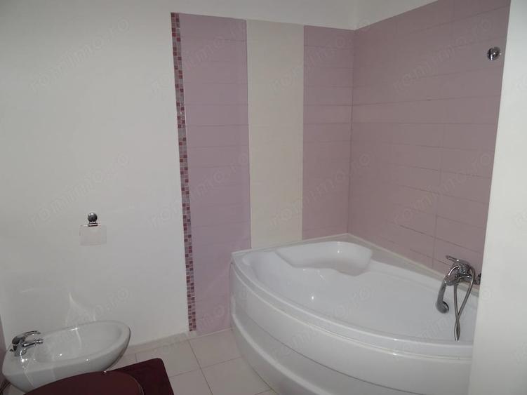 Apartament cu 2 camere de vanzare Pia?a Unirii- 593 - 5