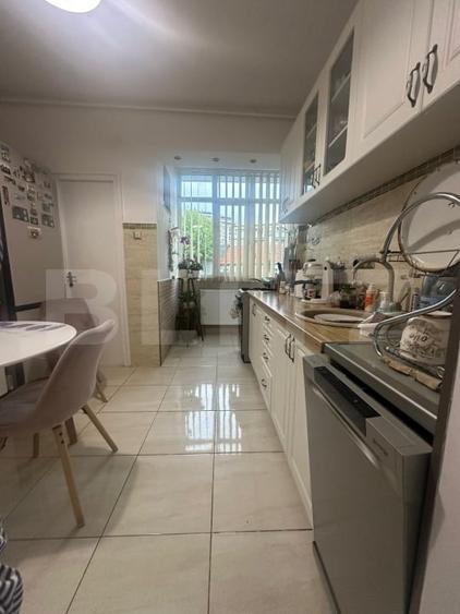 Apartament 3 camere, 107 mp, semicentral, balcon, 2 bai, spatiu generos - 8