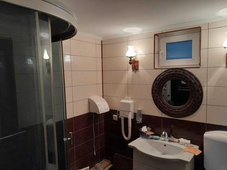 Casă cu 4 camere cu Teren 329 Mp în Bezdead