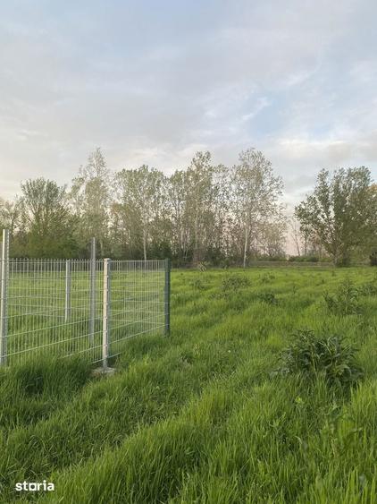 Teren -parcelabil Terenul se parceleaza- Leamna de Jos 2750 mp - 2