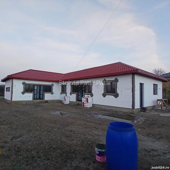 Vand casa in comuna ghergheasa