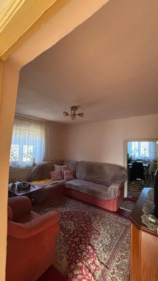 Vanzare casa renovata - 2