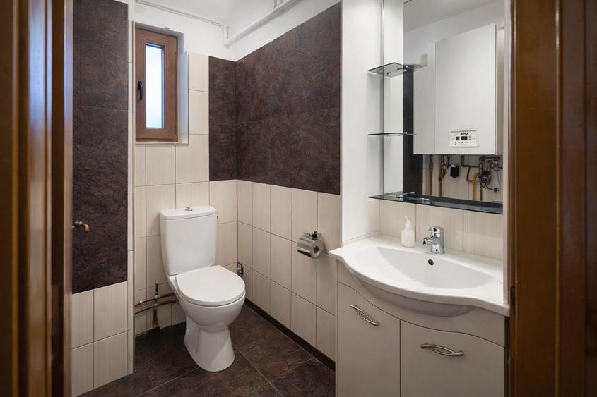 Oportunitate Investitie: Spatiu Comercial cu Vad , Zona Farmec Marasti - 2