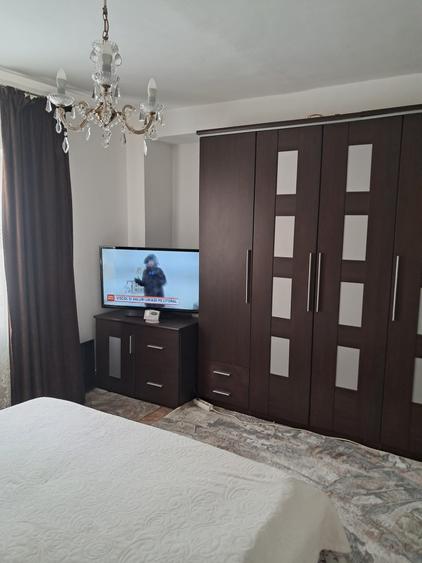 Soveja -4 camere decomandat  2 bai-96mp-centrala pe gaz-175000 Euro - 12