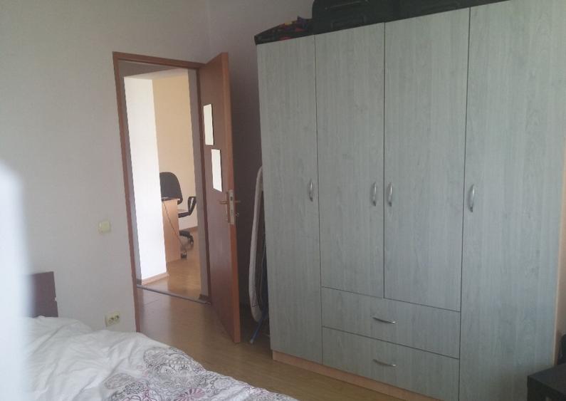 Inchiriez apartament 2 camere - 4