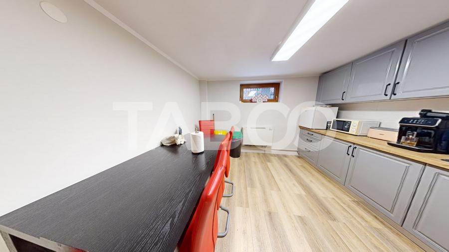 Cladire birouri de vanzare D+P+E+M zona Sub Arini Sibiu - 7