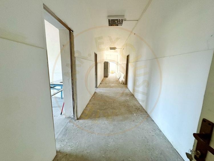 Cladiri industriale/birou+teren zona Vama Pitesti-fostul Arpechim - 13